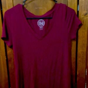 Womens maroon shirt sleeve med shirt